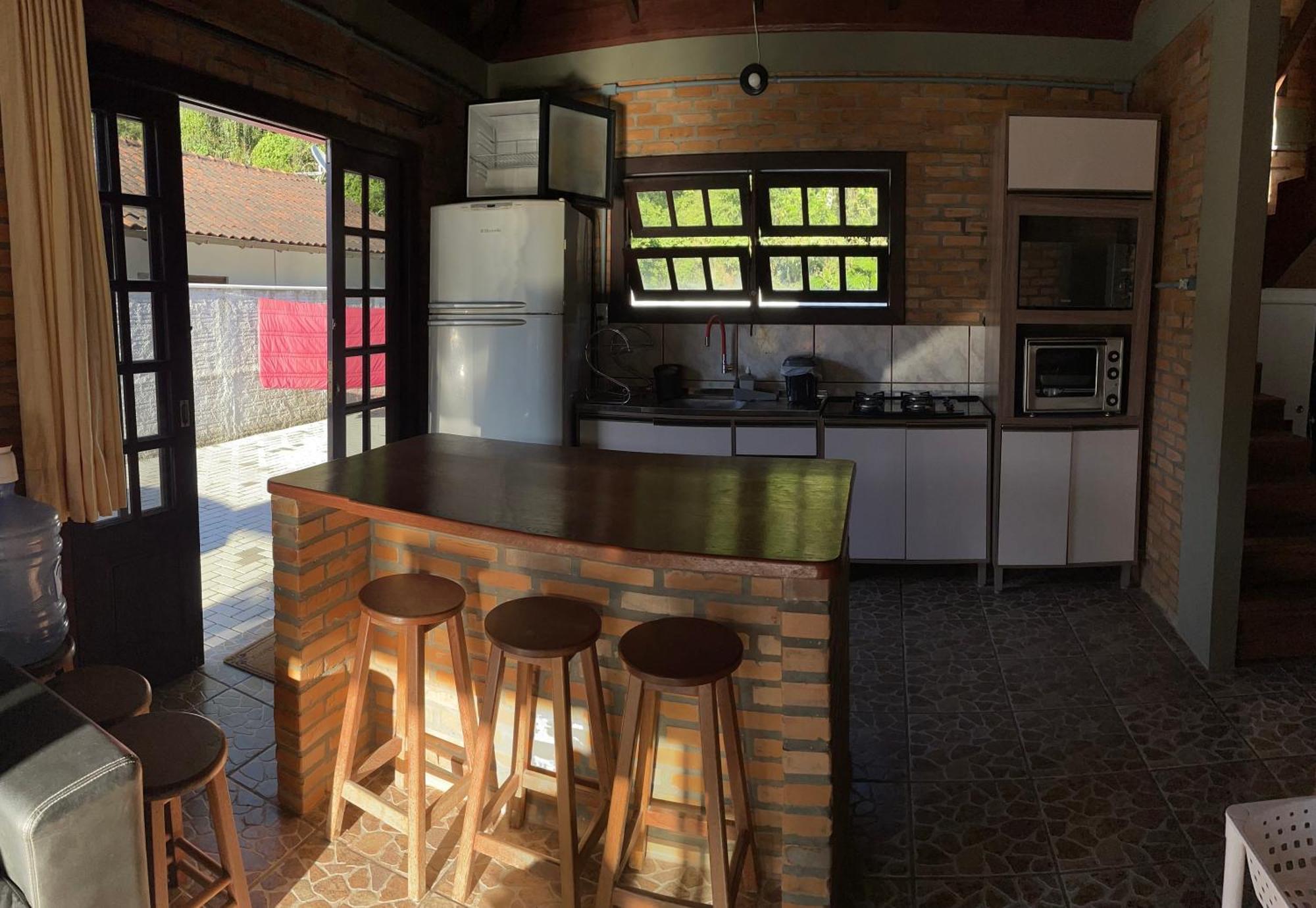 Casa Tijolinho A Vista - 150 Mt Praia Governador Celso Ramos Exterior foto